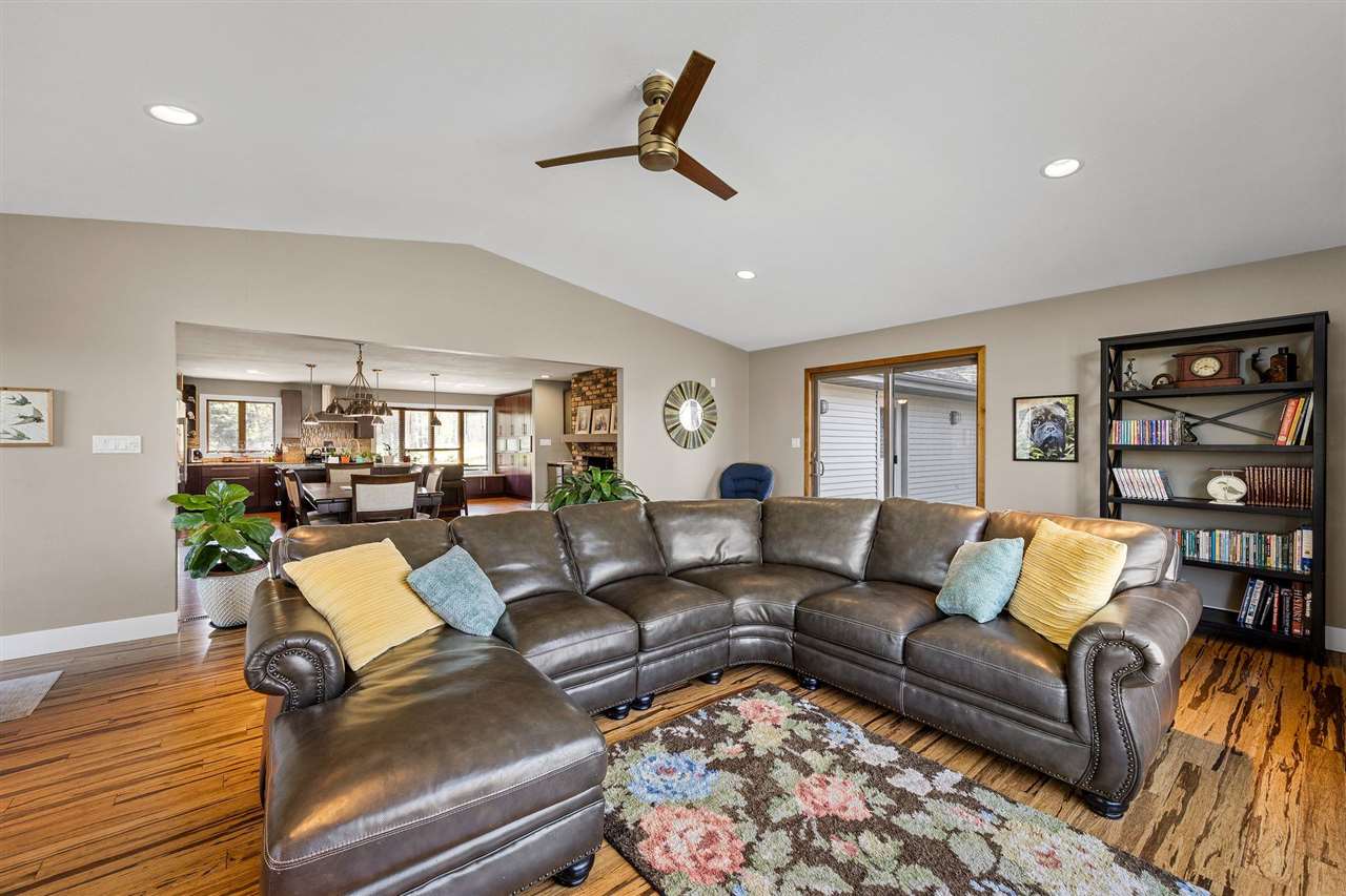 Sunset Dr Ne, Solon, IA, 52333