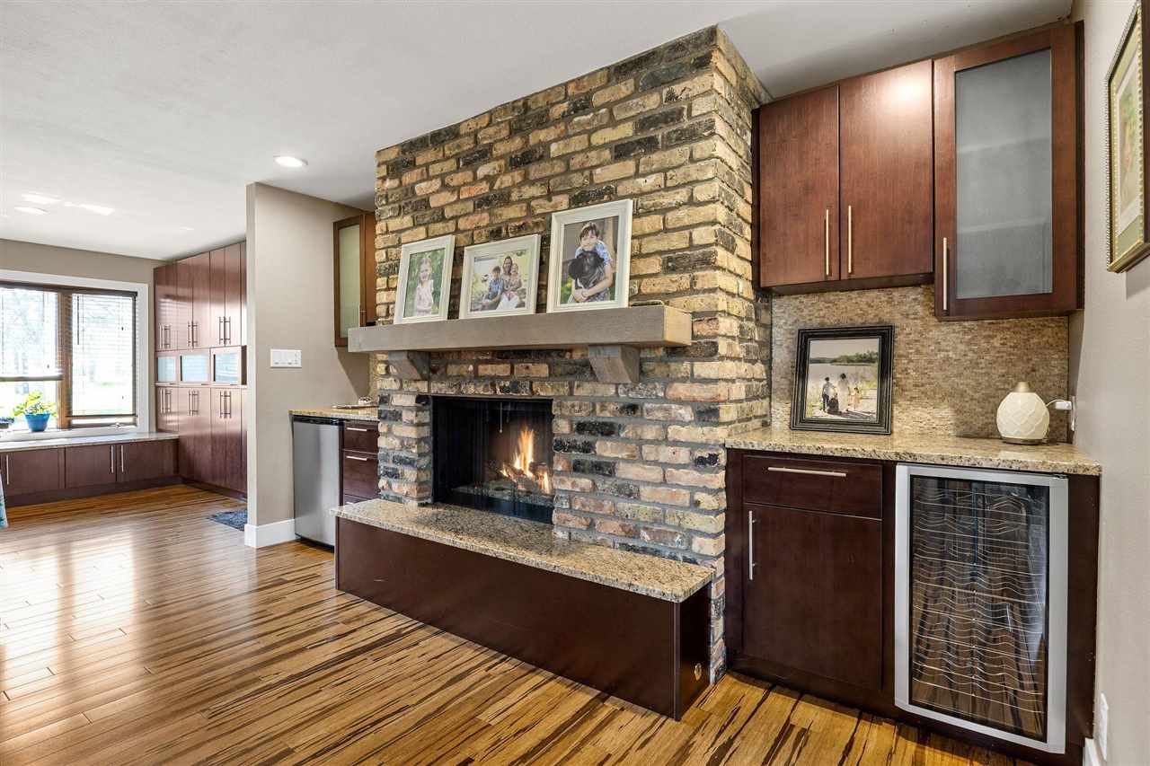 Sunset Dr Ne, Solon, IA, 52333