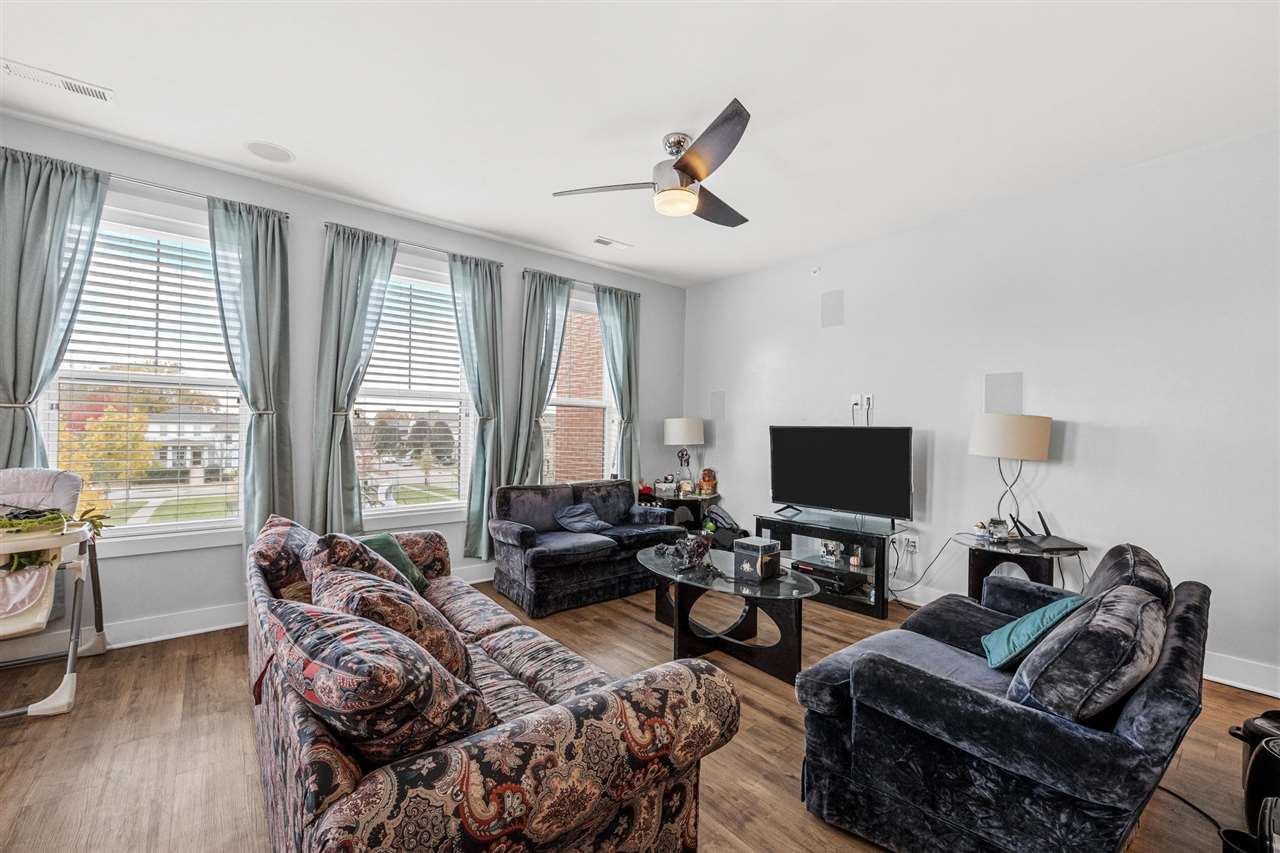 Property Photo 43