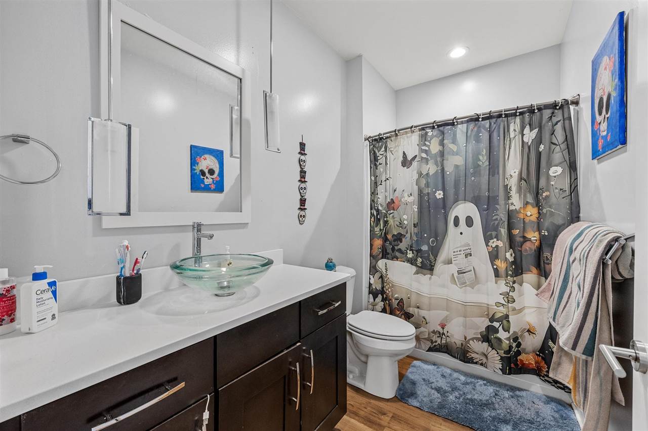 Property Photo 50