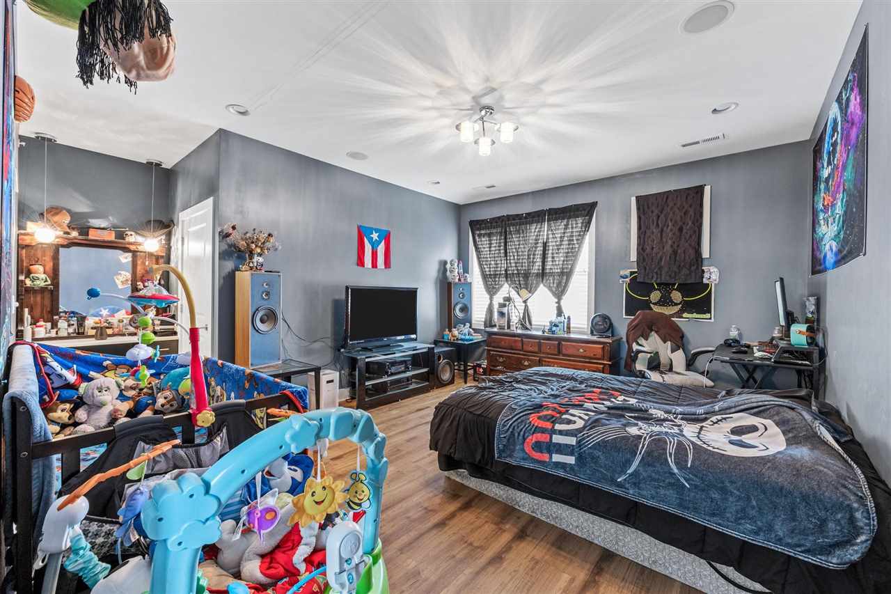Property Photo 53