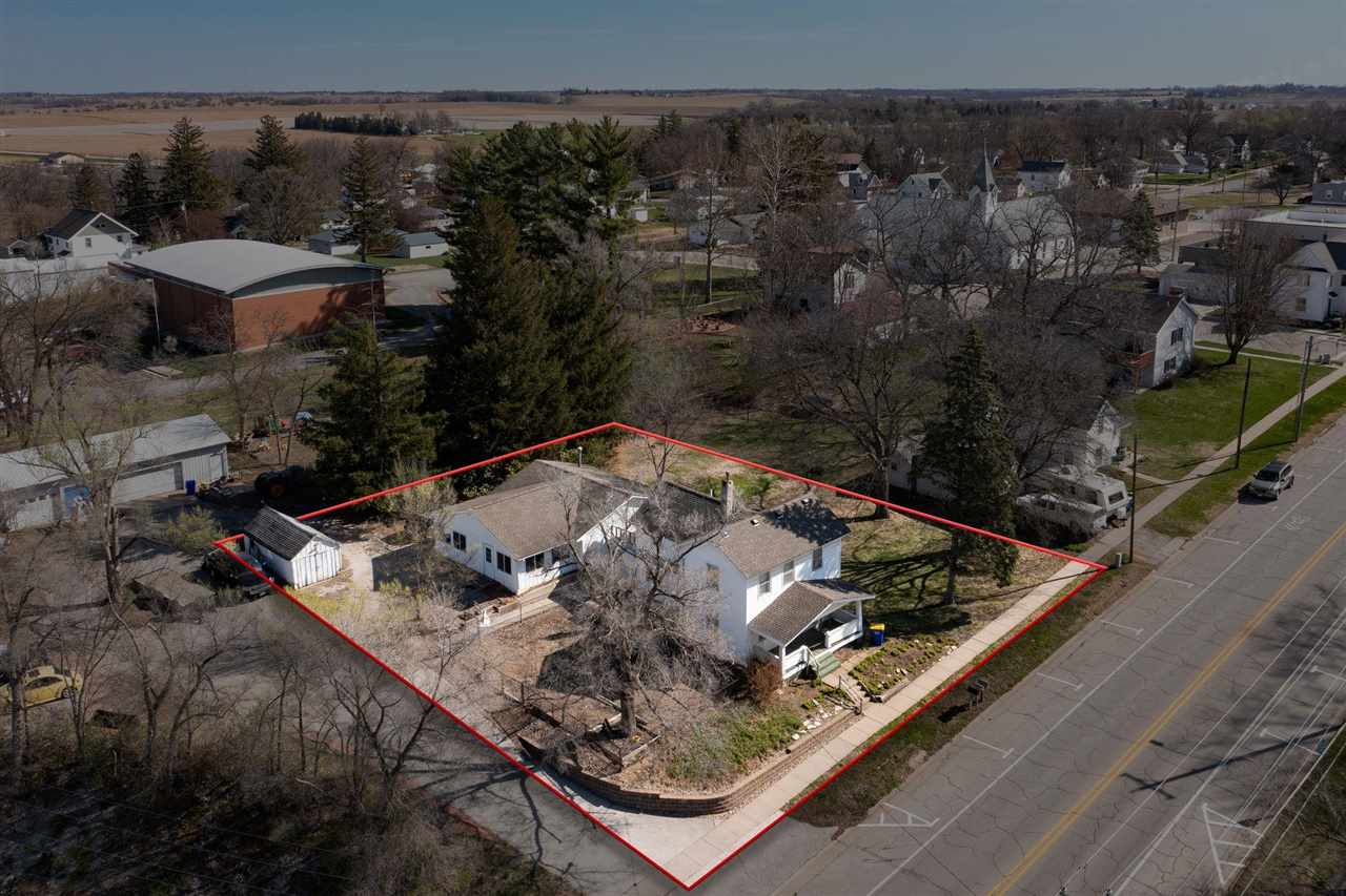 West Main St, Solon, IA, 52333