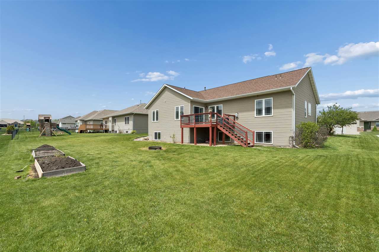 Property Photo 40