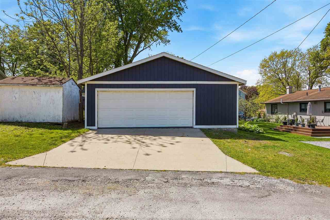 Property Photo 40