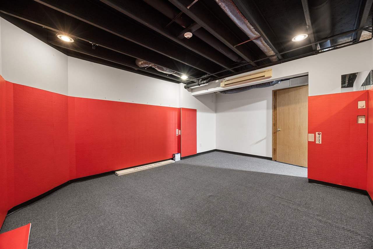 Property Photo 35