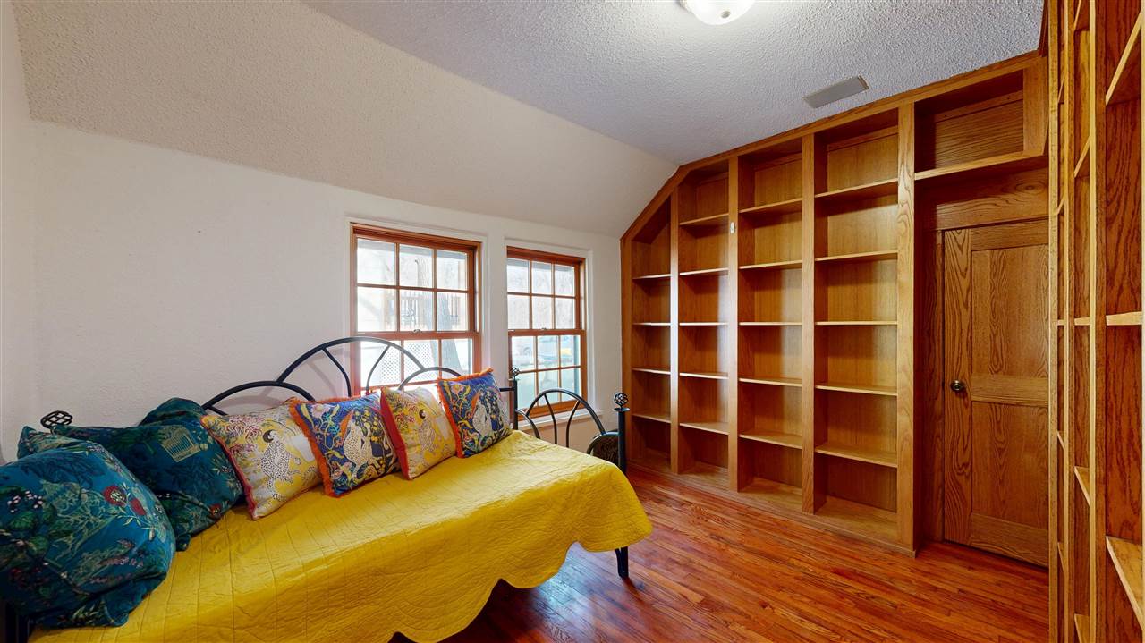 Property Photo 22