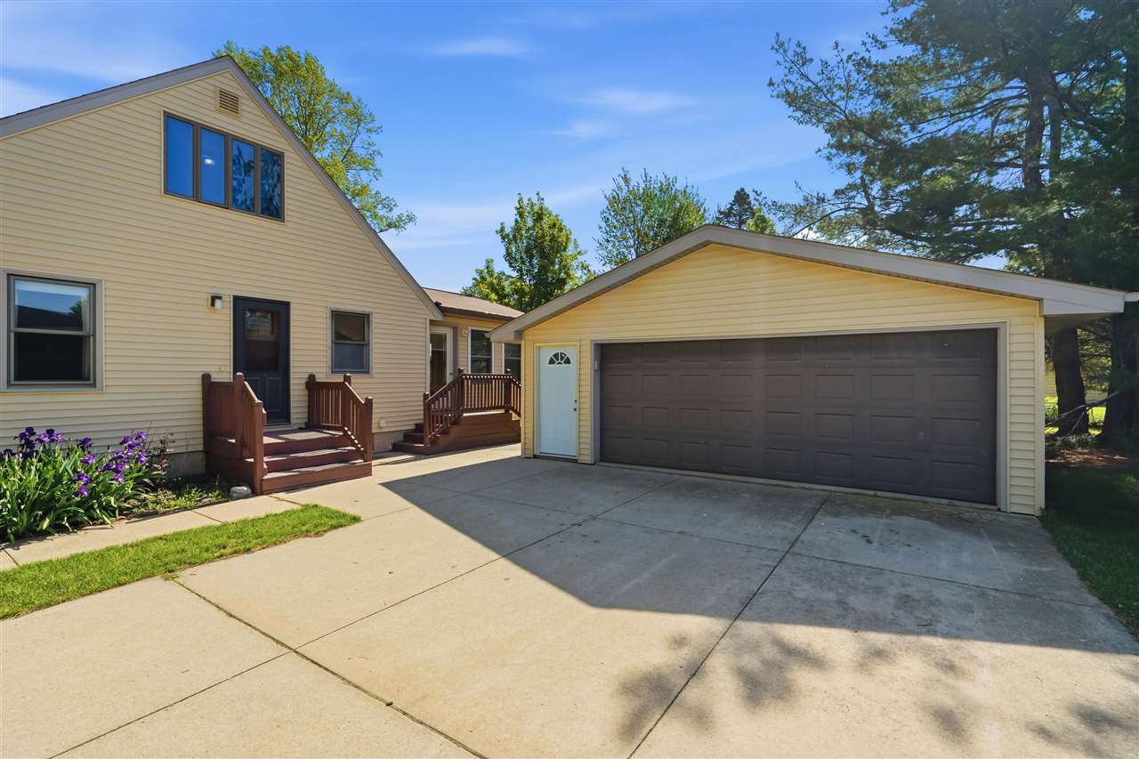 Property Photo 33