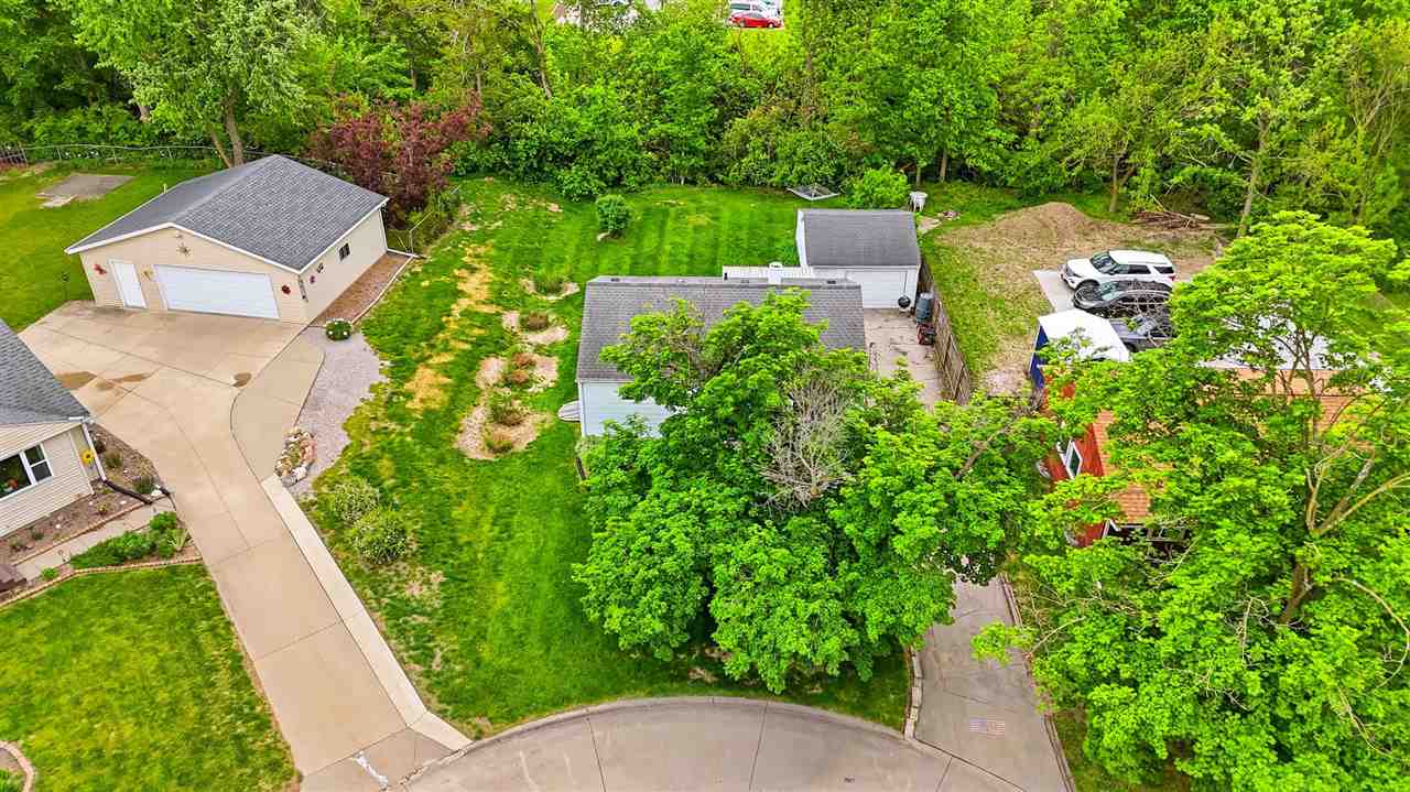 Property Photo 25
