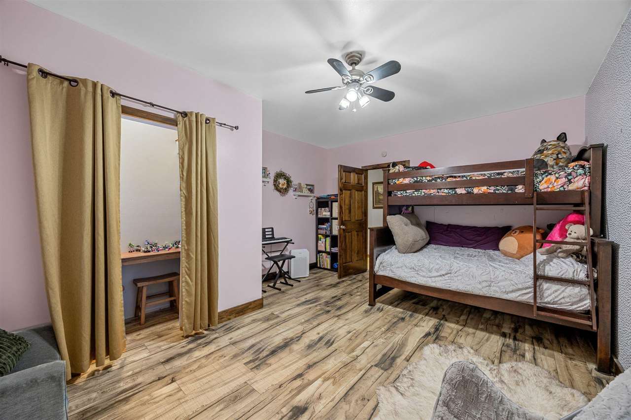 Property Photo 44