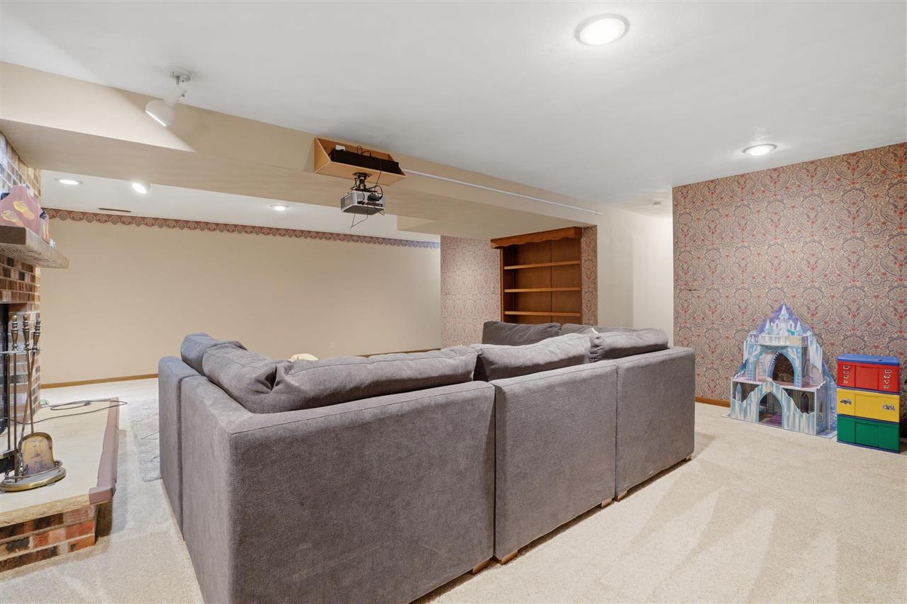 Property Photo 26