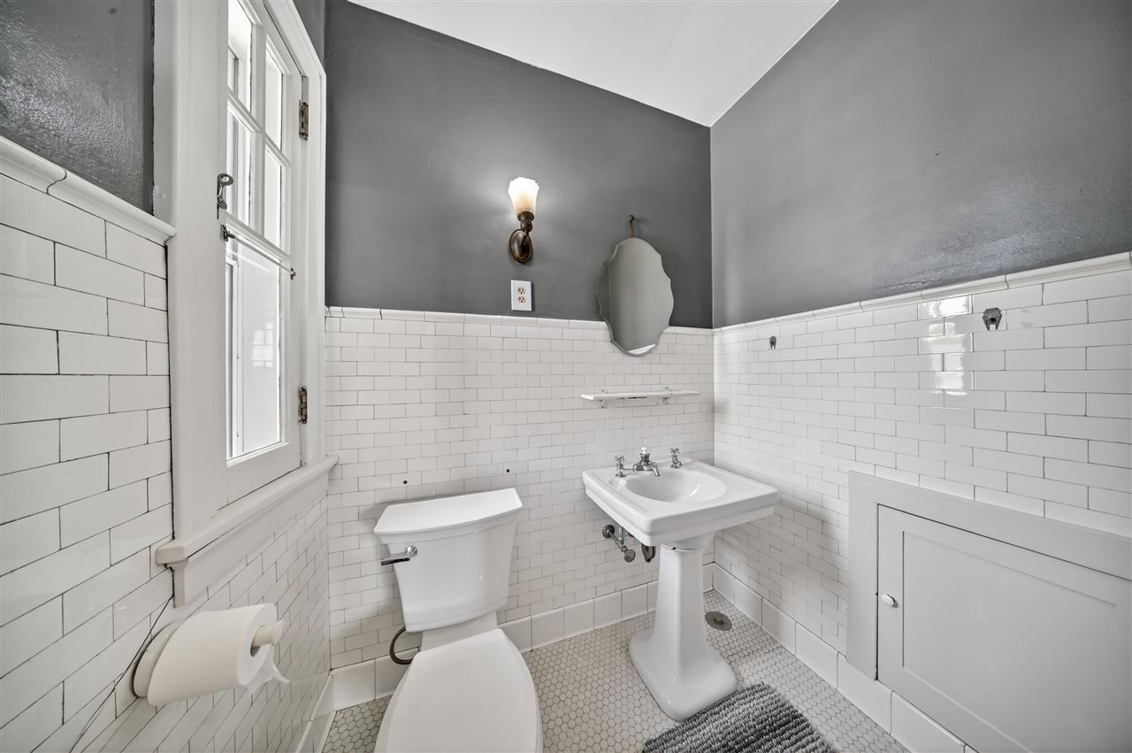 Property Photo 38