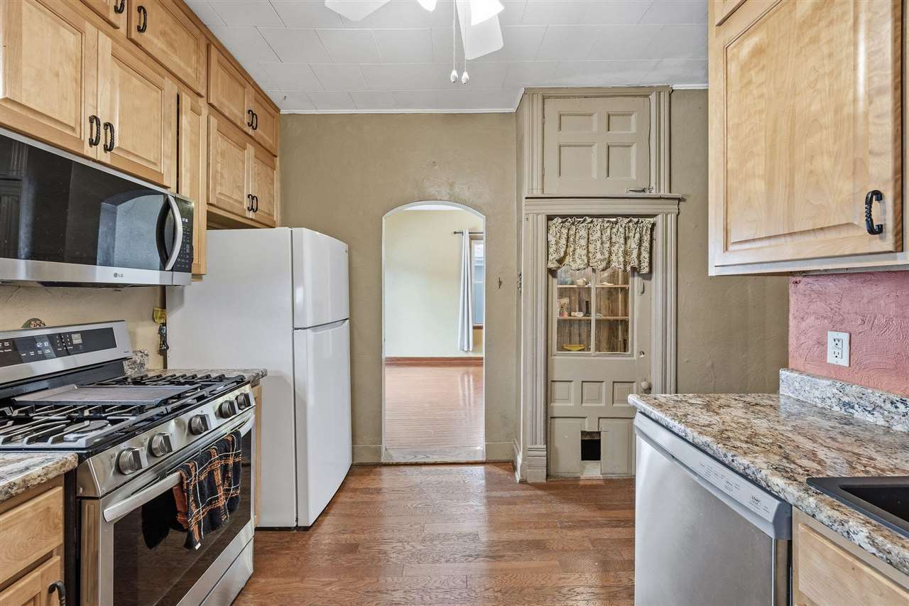 Property Photo 12