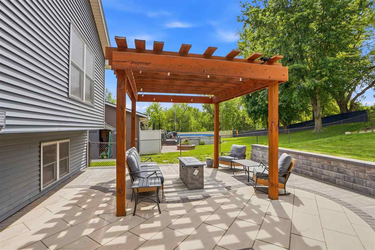 Property Photo 27