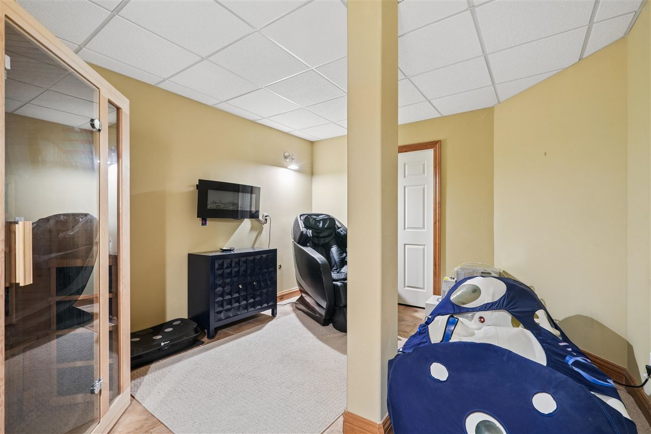 Property Photo 50