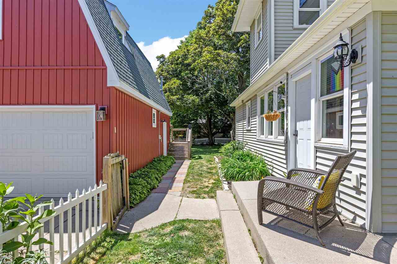 Property Photo 38