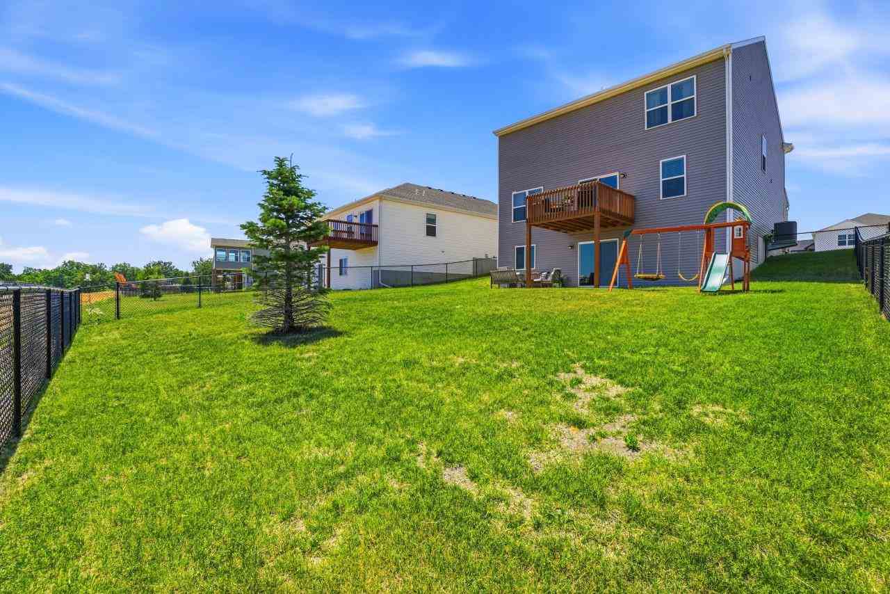 Property Photo 28