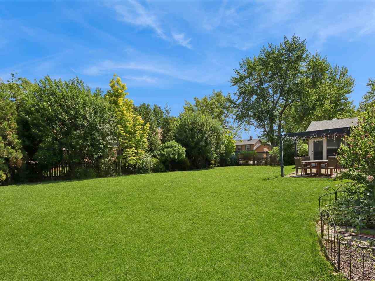 Property Photo 38