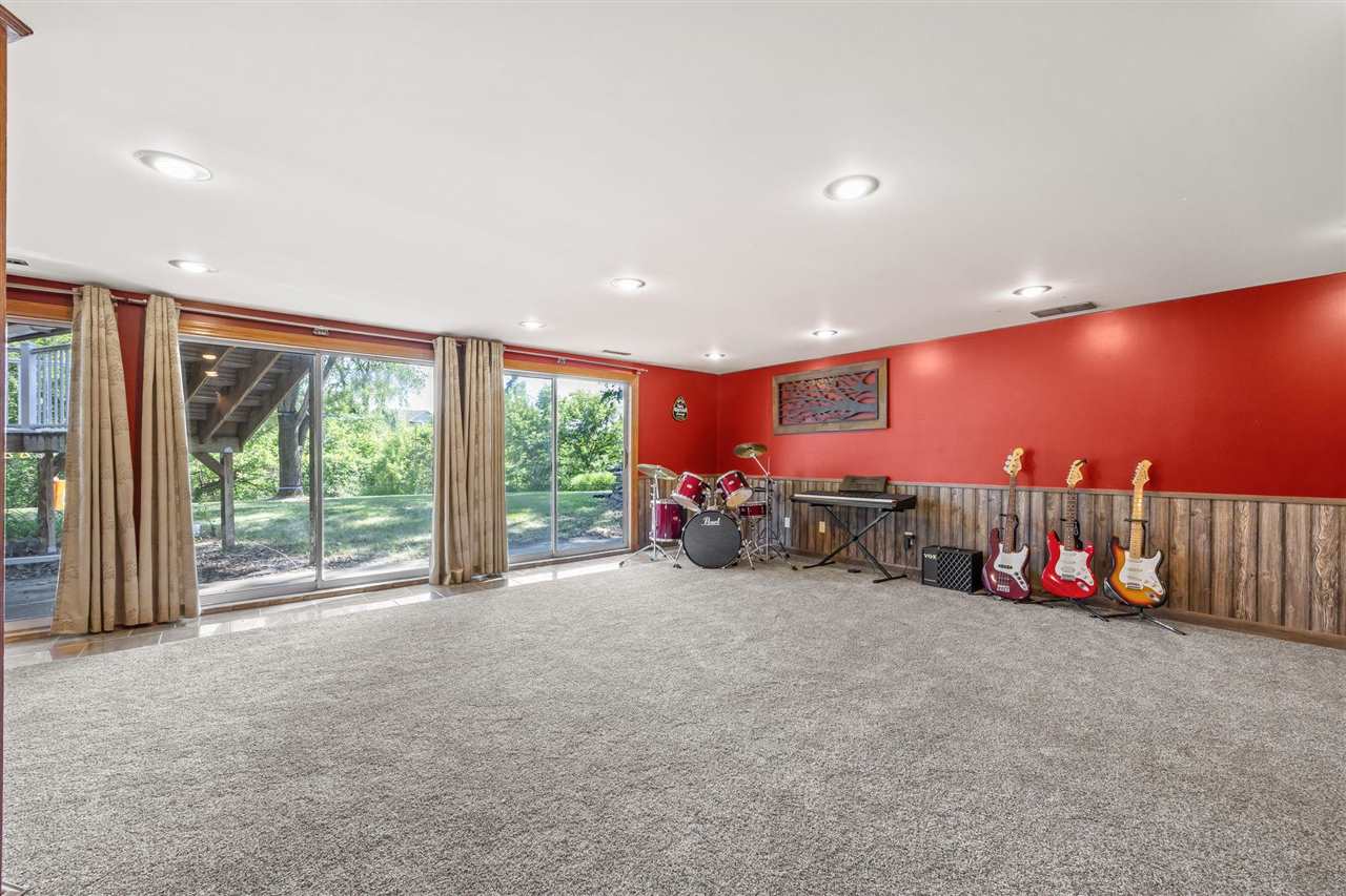 Property Photo 41