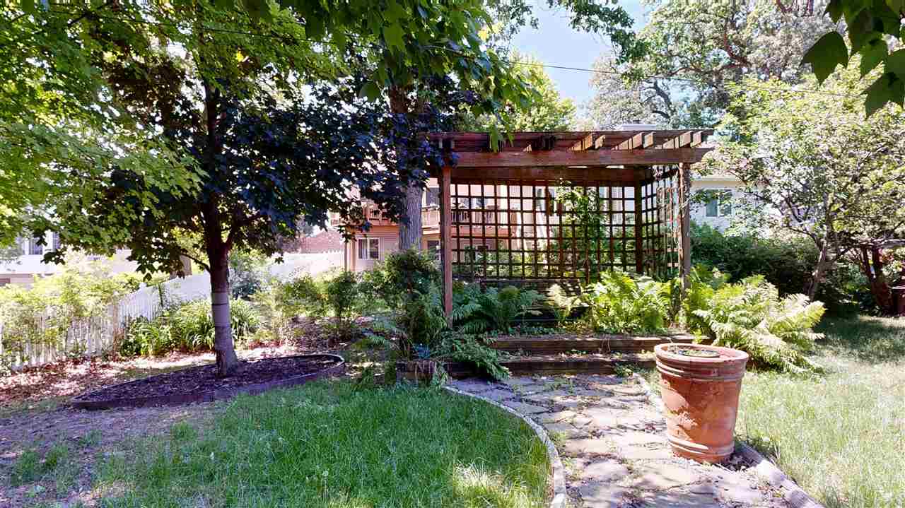 Property Photo 70