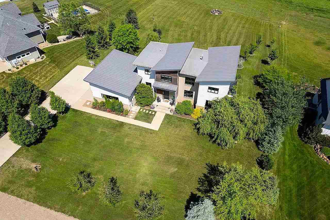 Property Photo 60