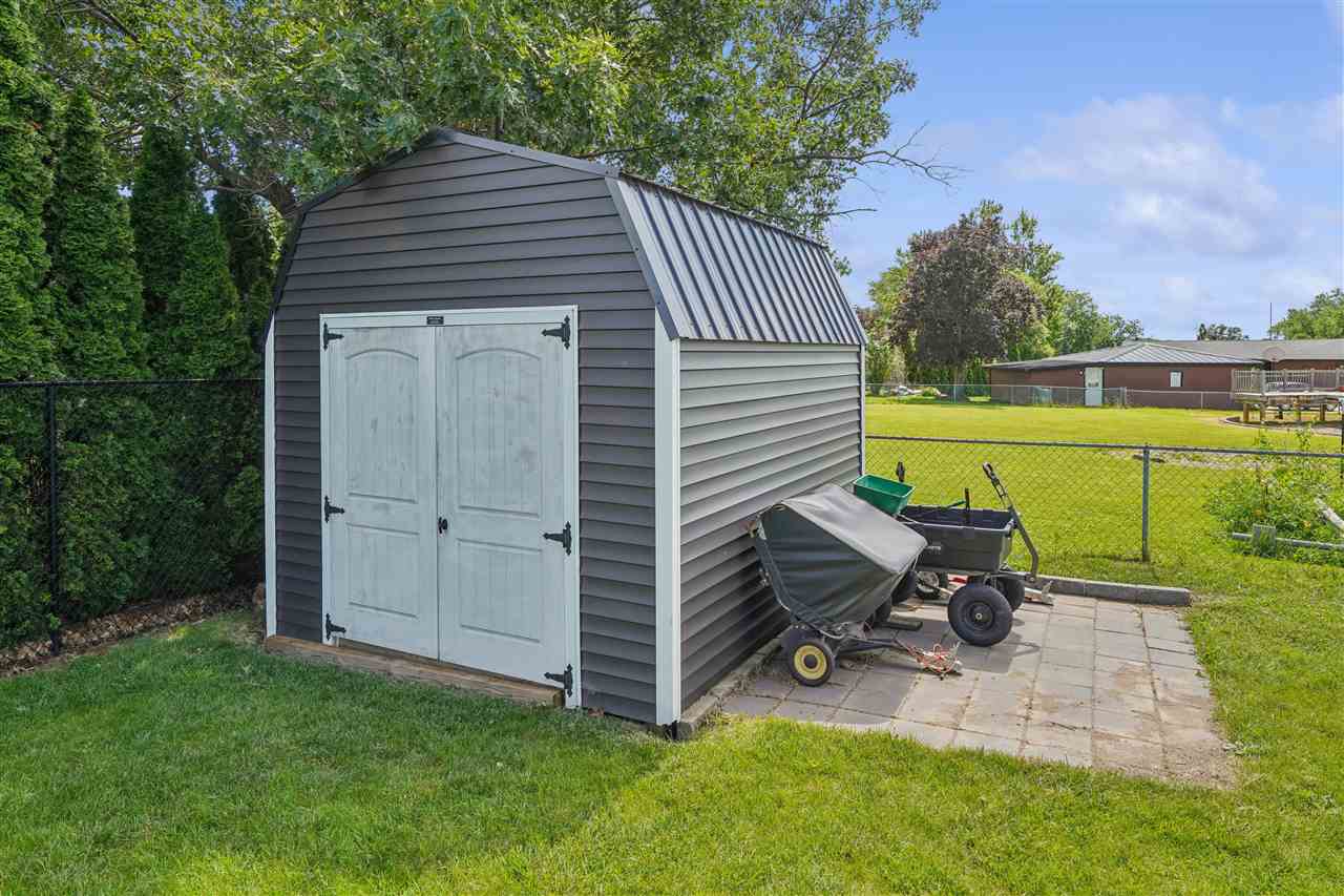 Property Photo 36