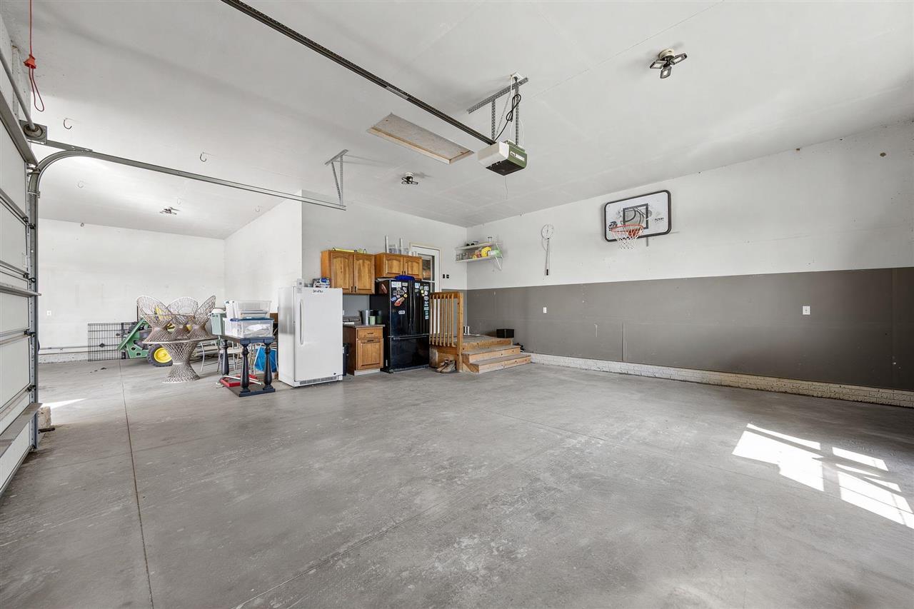 Property Photo 39
