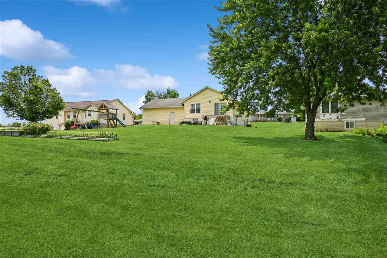 Property Photo 37