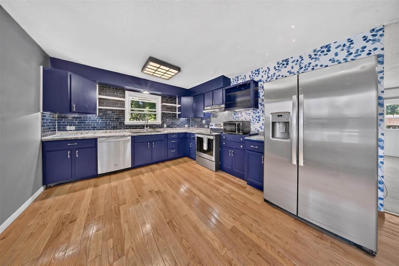 Property Photo 26
