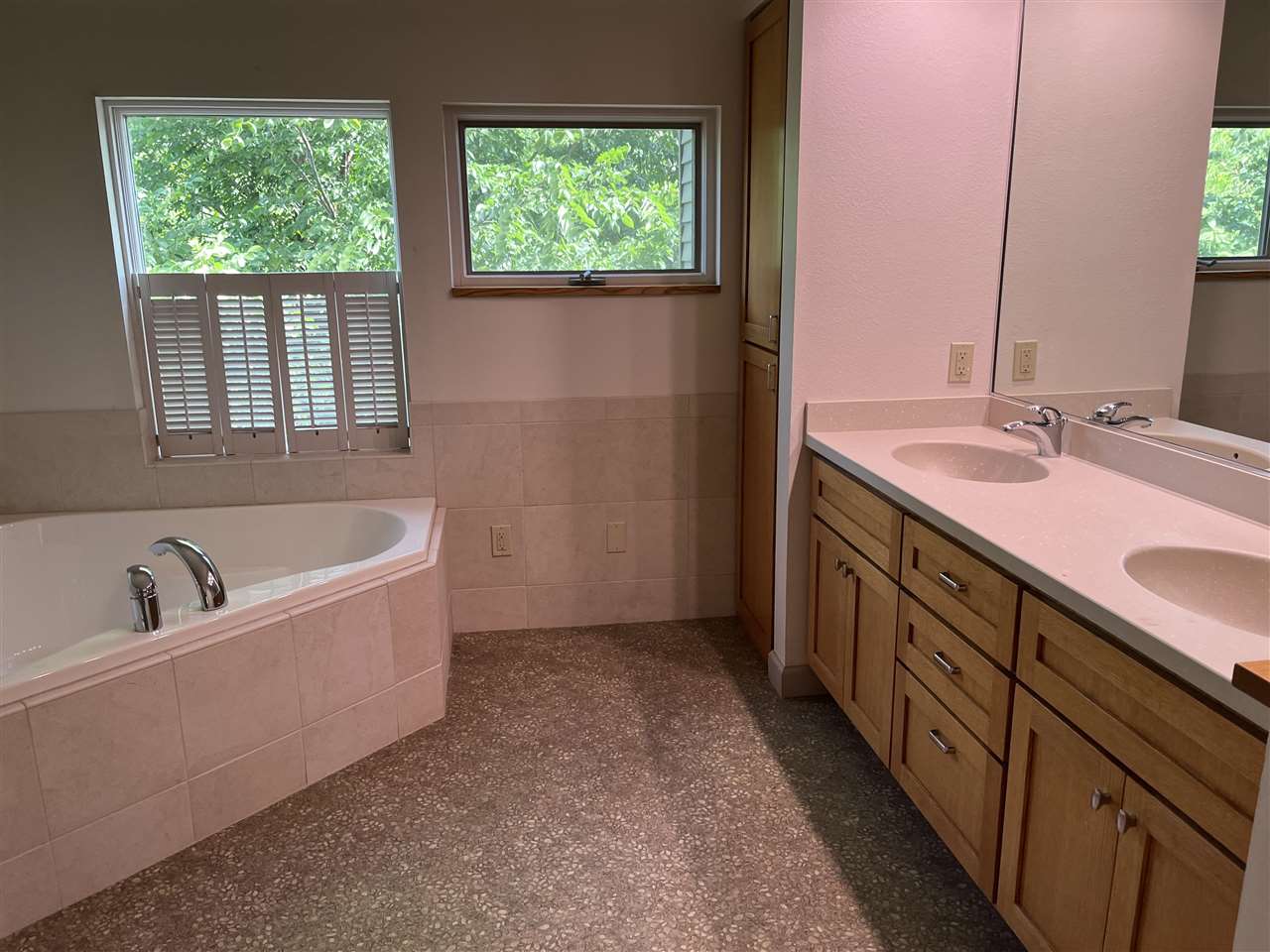 Property Photo 47