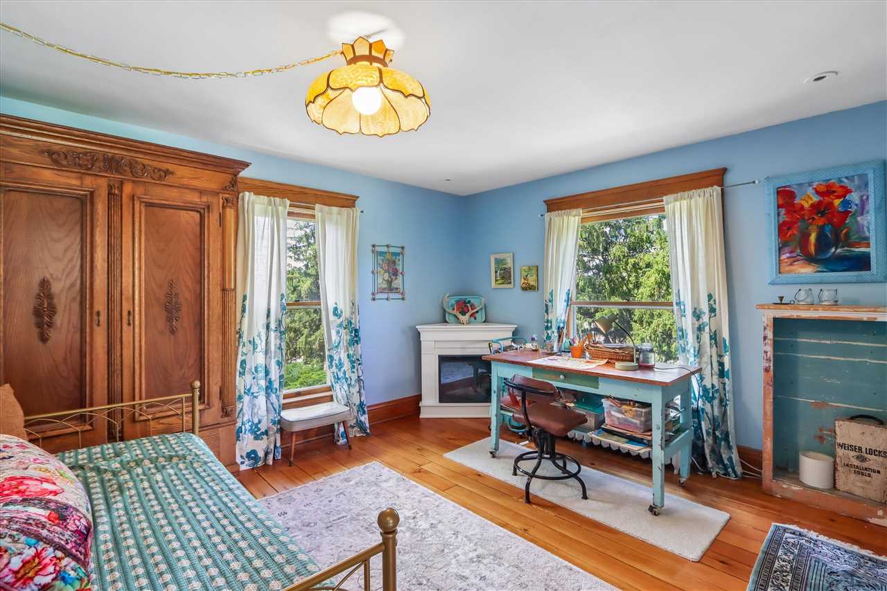 Property Photo 28