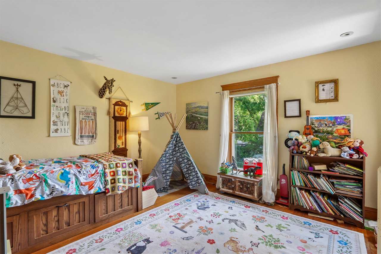 Property Photo 31