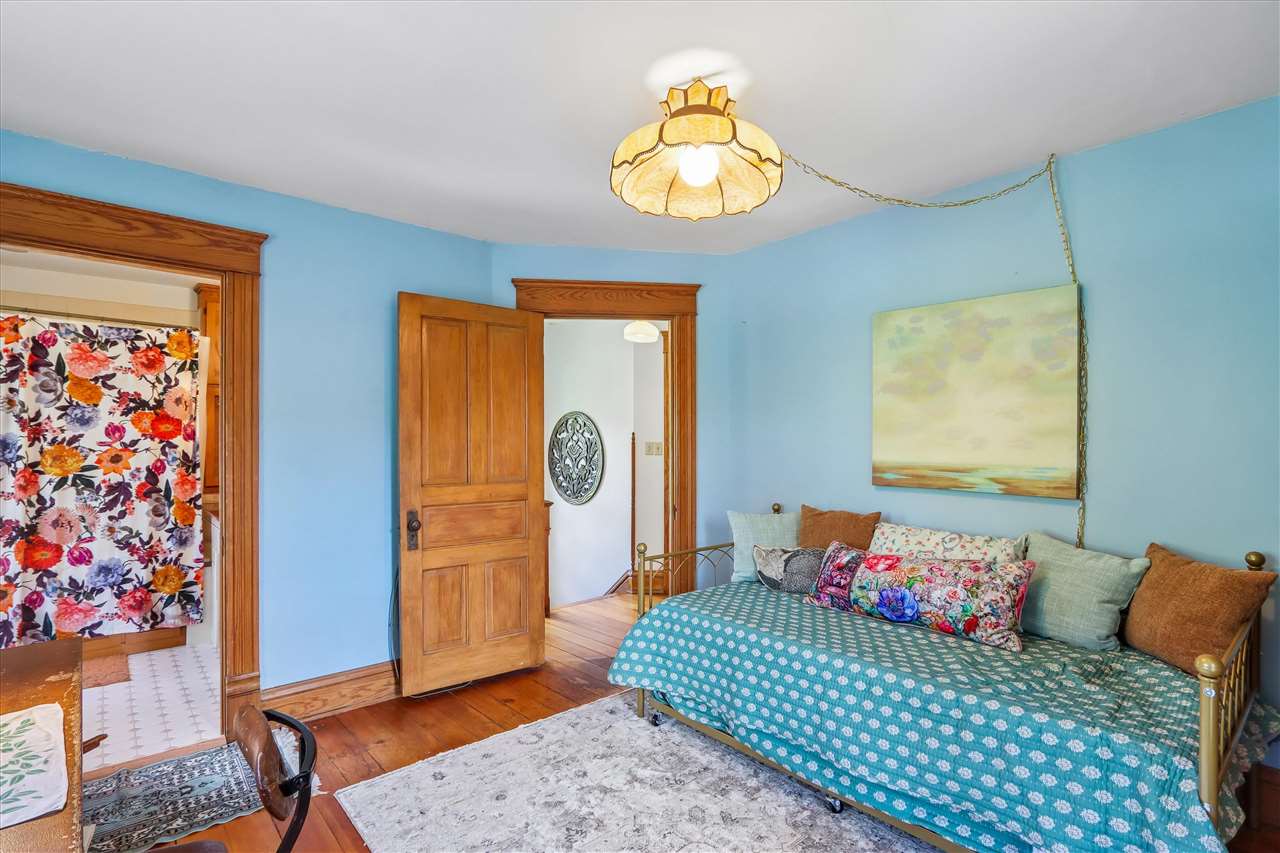 Property Photo 40