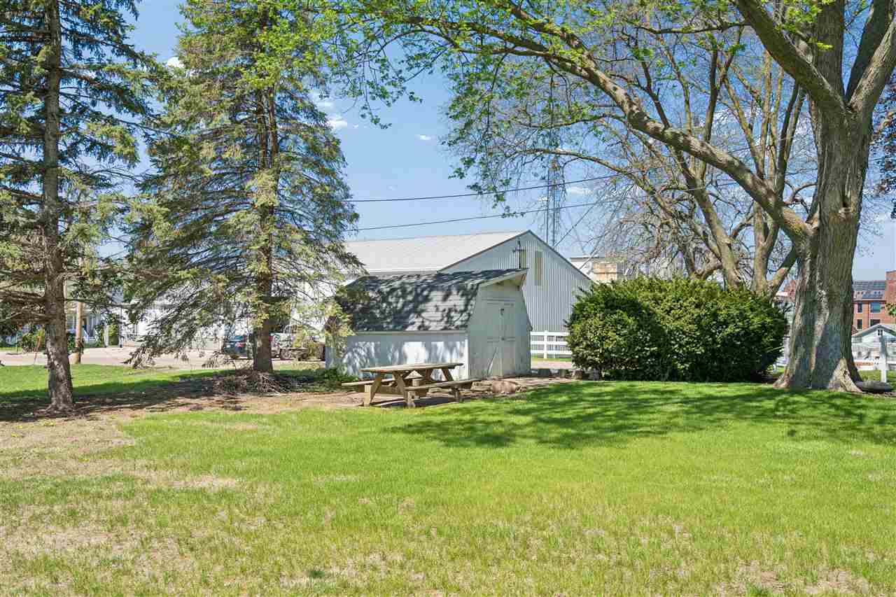 Property Photo 33