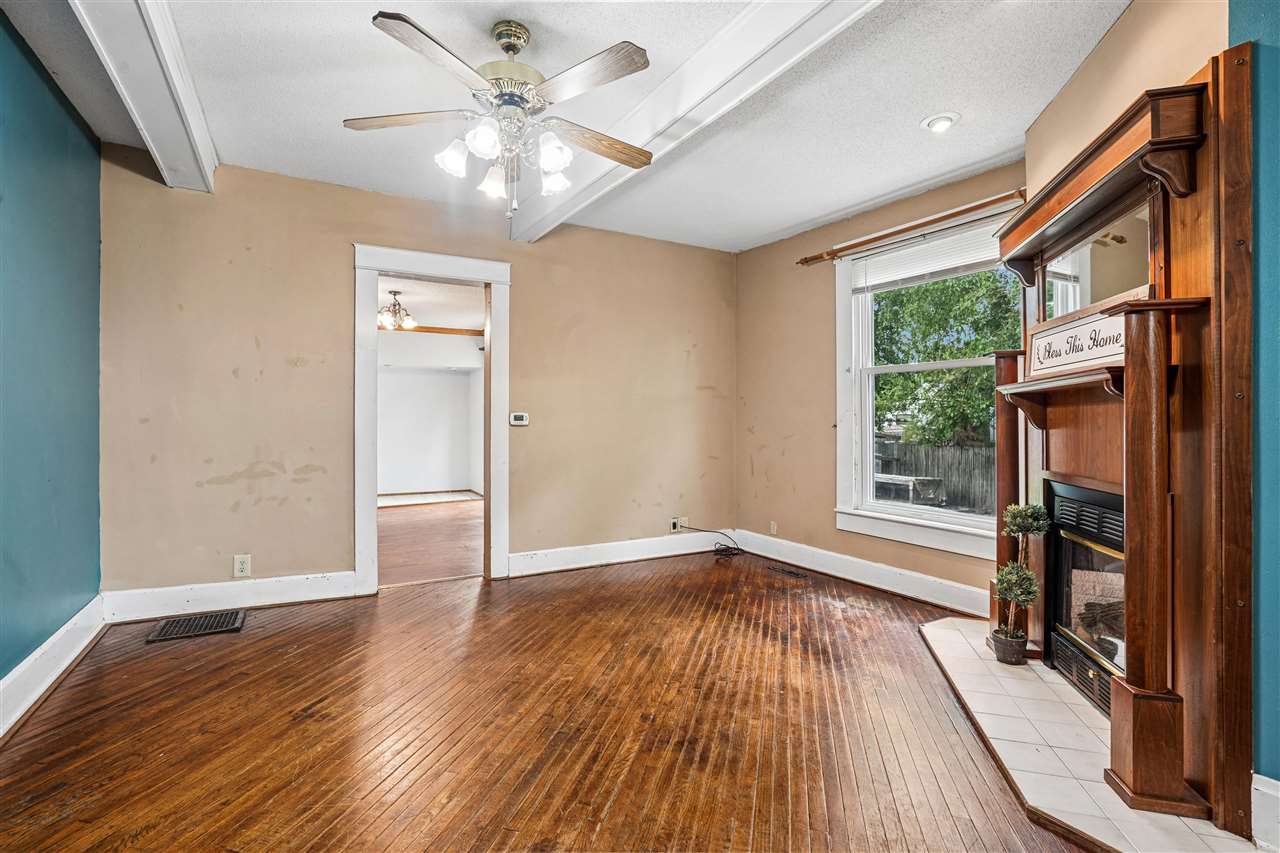 Property Photo 33