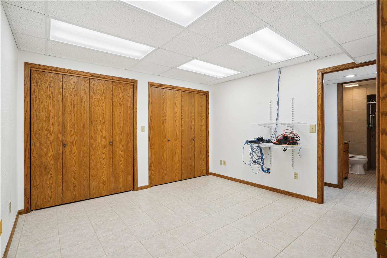 Property Photo 35
