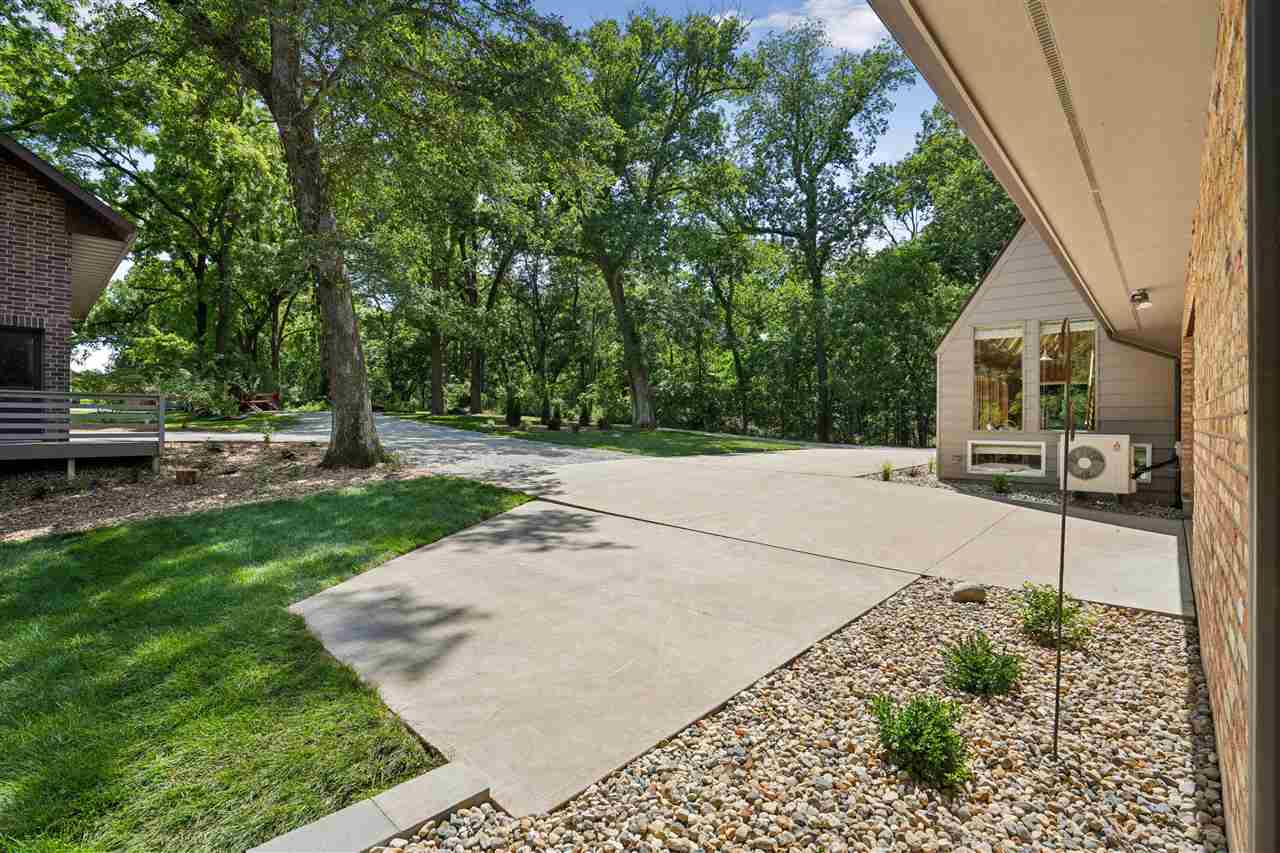 Property Photo 39