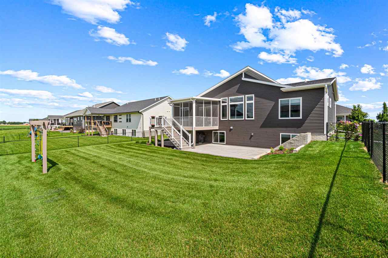 Property Photo 38