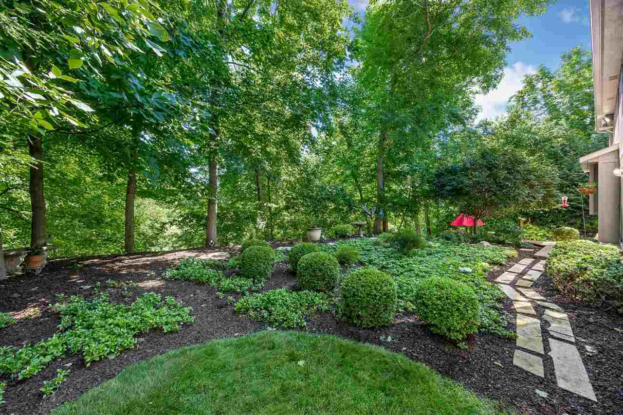 Property Photo 33