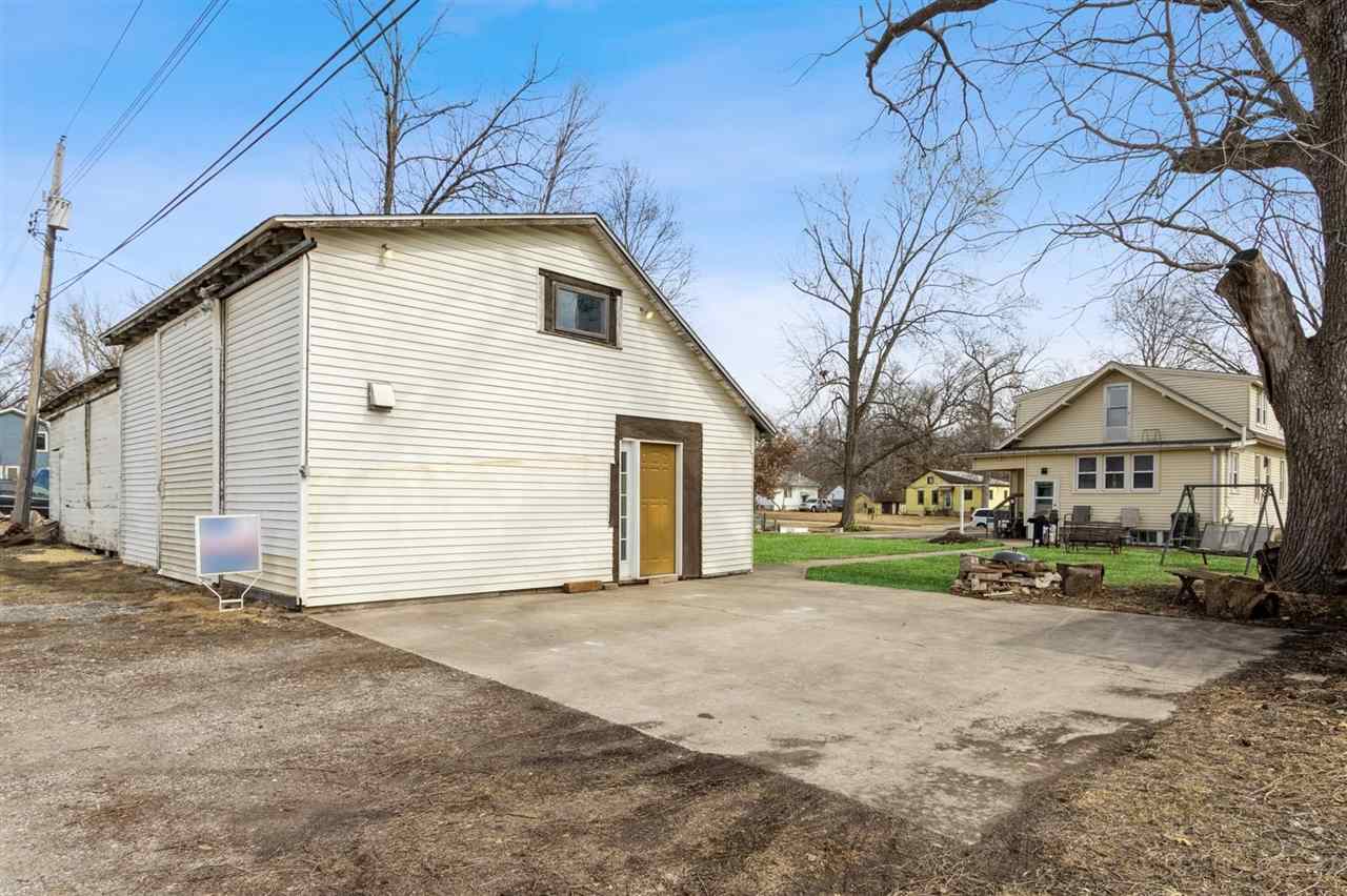Property Photo 26