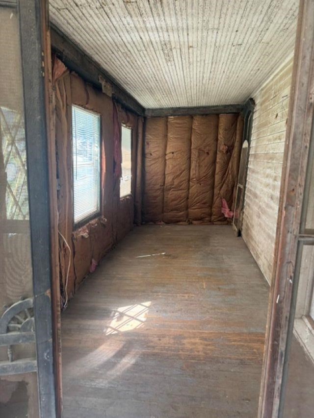 Property Photo 28