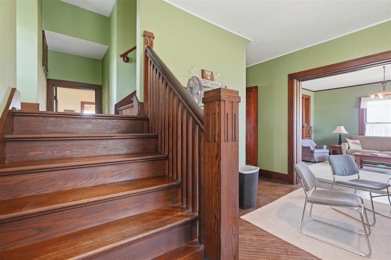 Property Photo 27
