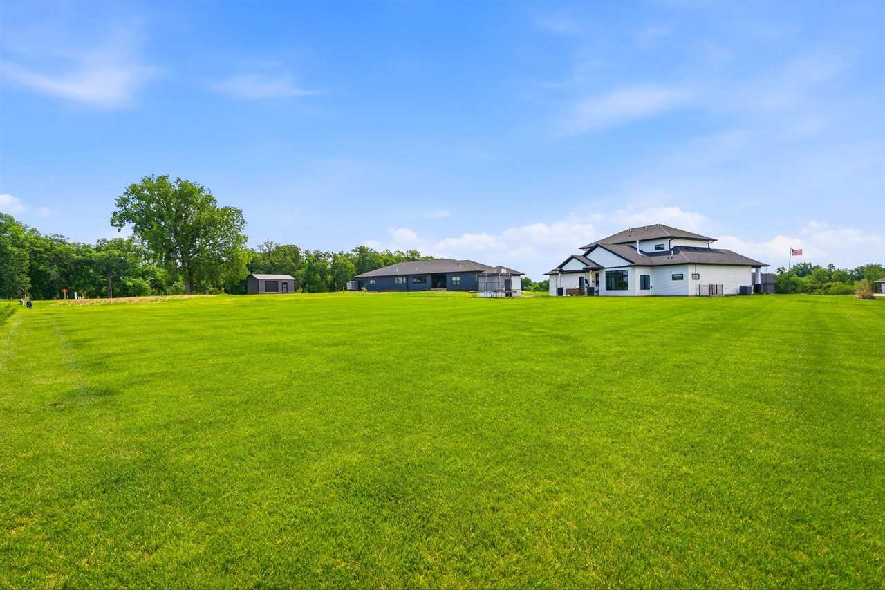 Property Photo 55