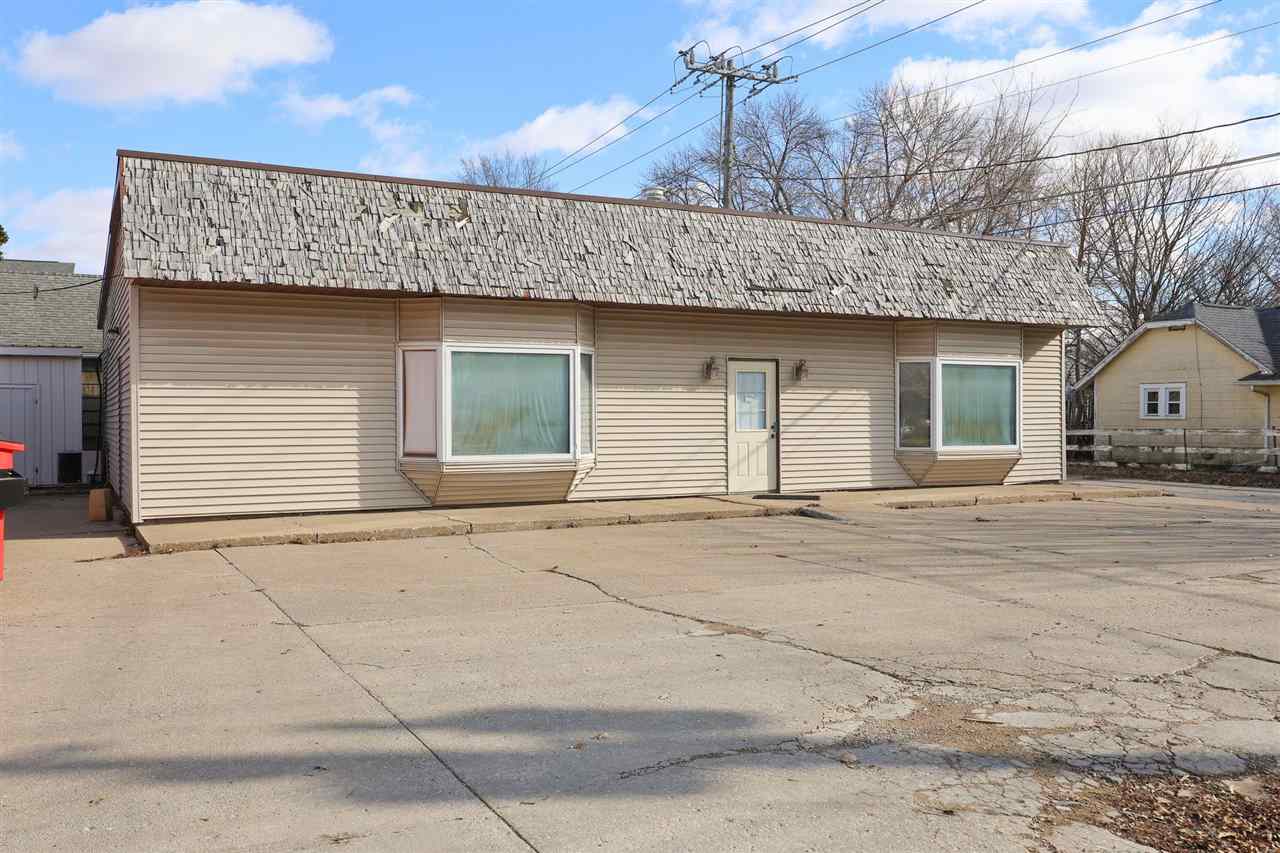 2203 Muscatine Ave IowaCity IA 52240