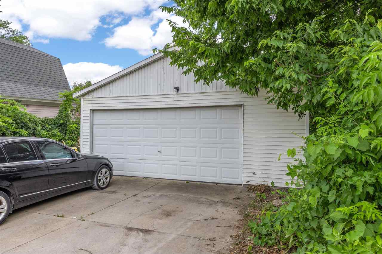 Property Photo 31