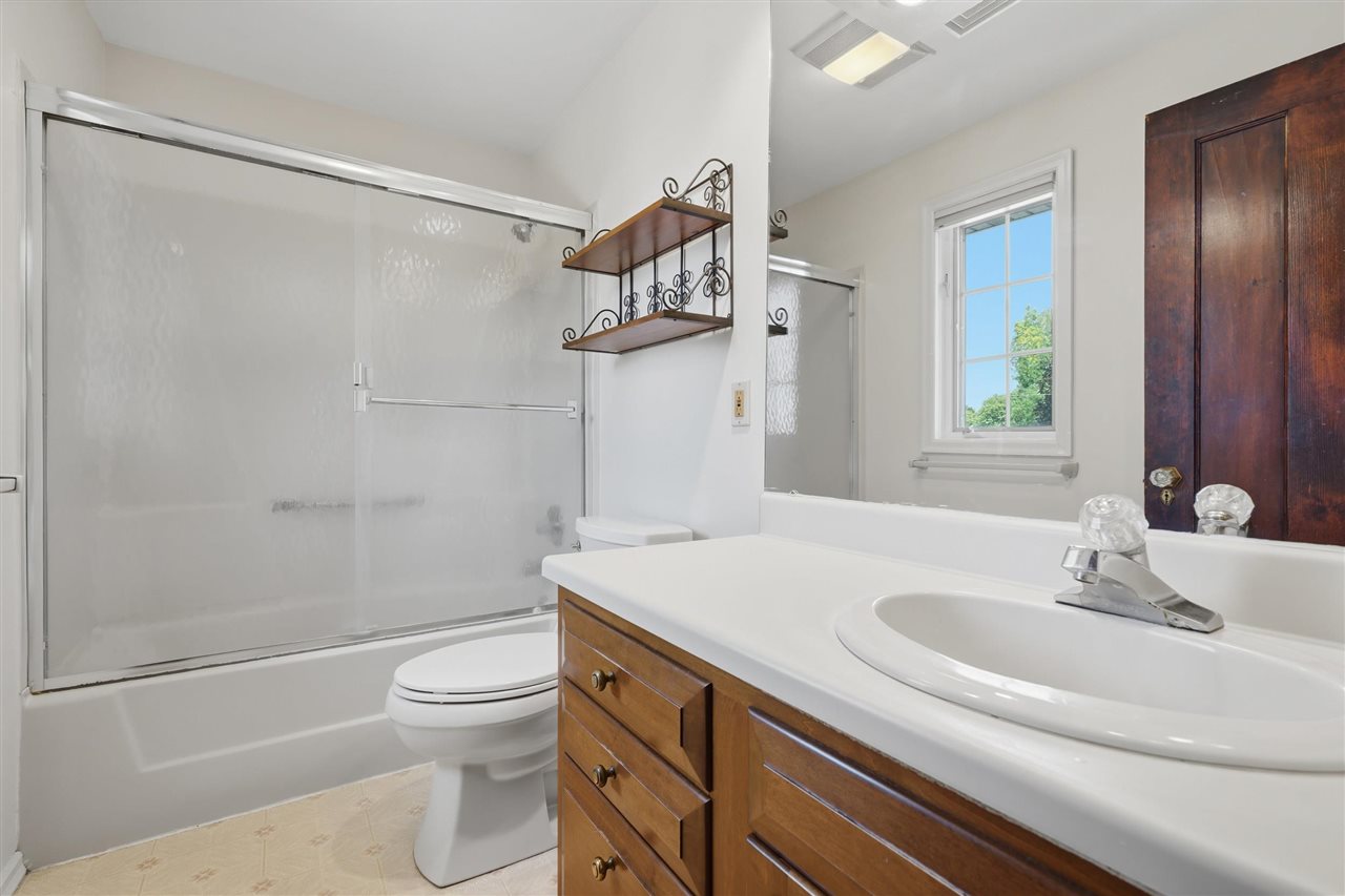 Property Photo 36