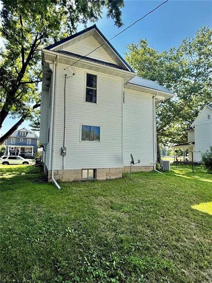 Property Photo 23