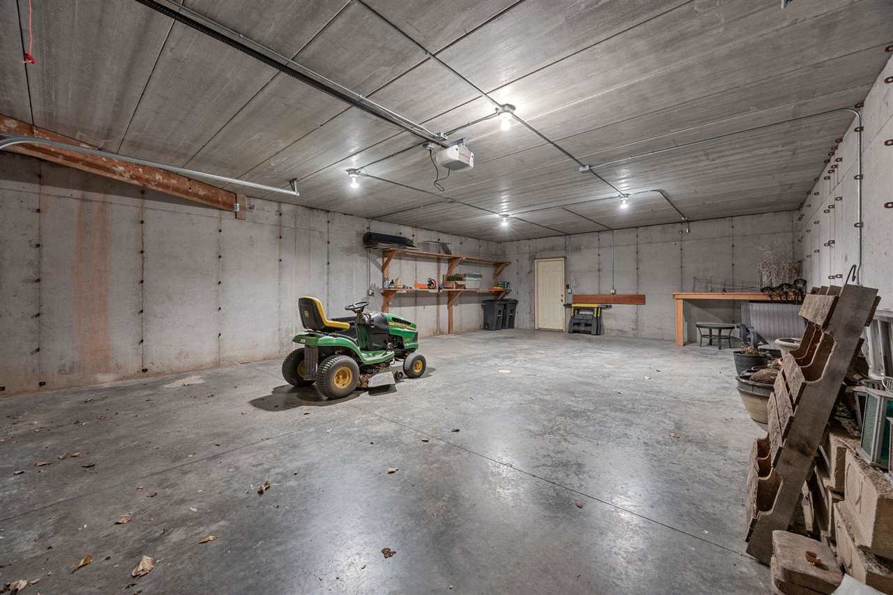Property Photo 62