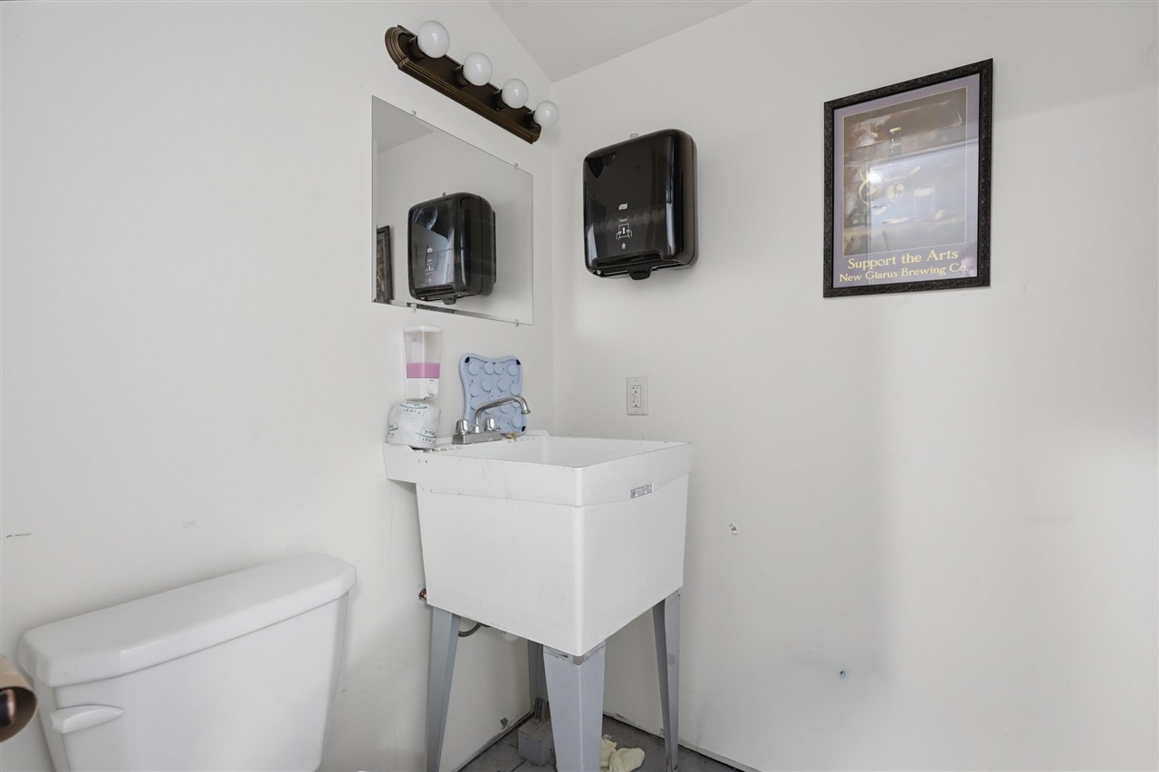 Property Photo 38