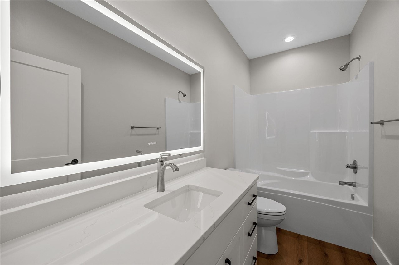 Property Photo 57