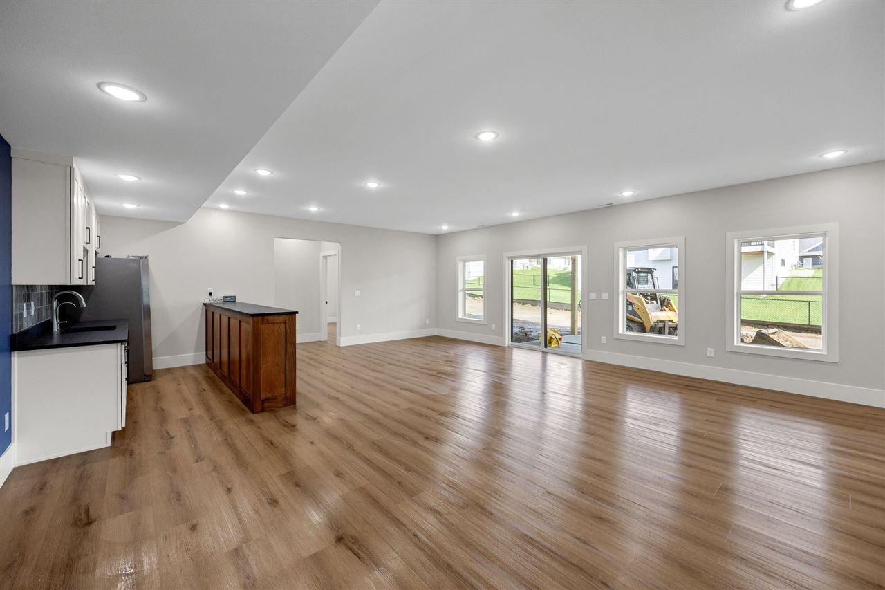 Property Photo 59